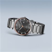 Orologio Bering Uomo Titanium Collection in Titanio 15139-709 - 15139-709